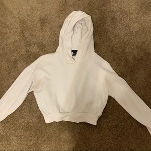 Cropped hoodie